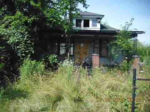 5421 Garland (2)_m.jpg